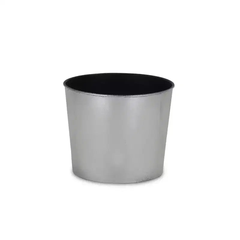 HomeRoots 7 Silver Recycled Plastic Indoor Outdoor Round Pot Planter